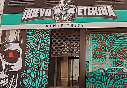 Instalaciones y equipamiento del gimnasio Nuevo Eternia en Badajoz